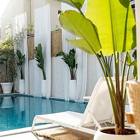 Otel Voger Alacati Koeyici *